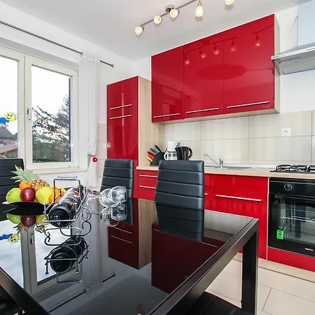 Apartment Bojan